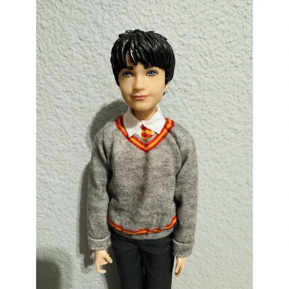 2018 Mattel Harry Potter Articulated‎ 11in Doll Student Uniform NO ACCESSORIES